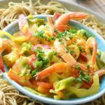 ​Wok crevettes et légumes au lait de coco